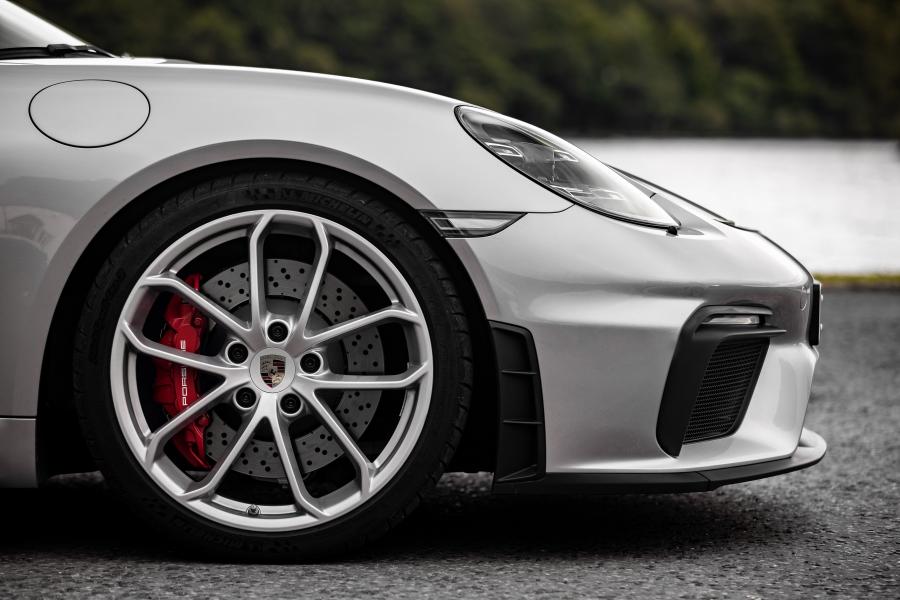 Детали экстерьера Porsche 718 Spyder (982) 2019 года  (WW) (фото 223 из 318)
